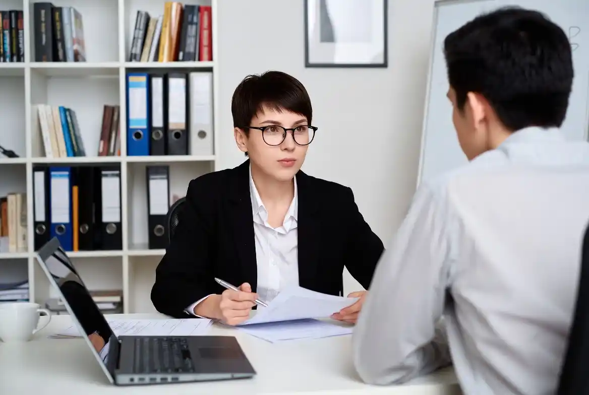 Why Al Hiqba Provides the Best Legal Translation Services in Dubai