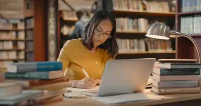 Educational & Academic Translation in Dubai: Building Global Academic Success