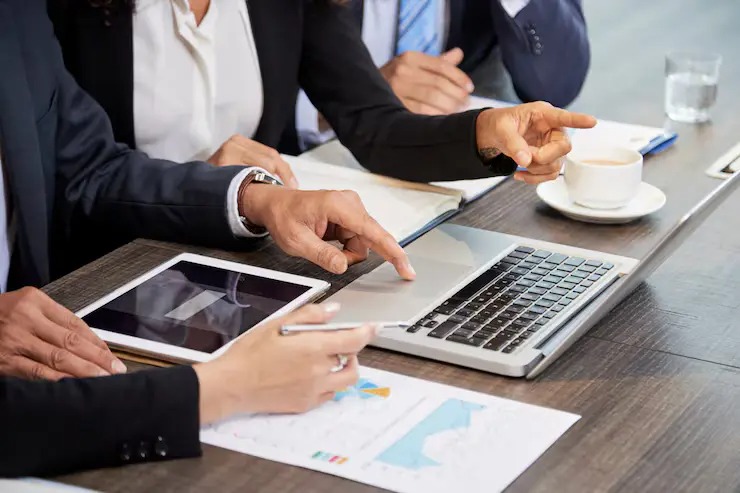 Top Freezone Business Setup in Dubai with professional company formation assistance
